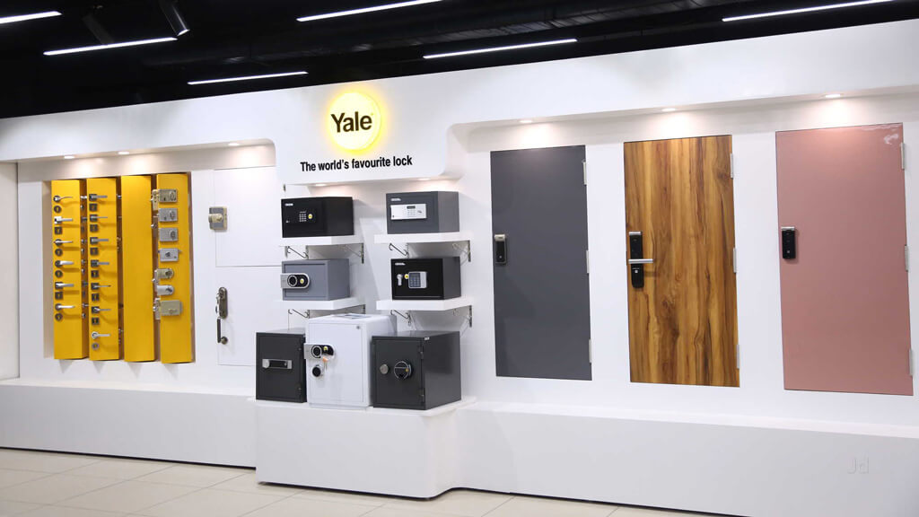 Khóa Cửa Yale – Hãng Khóa 175 năm Luôn Tiên Phong